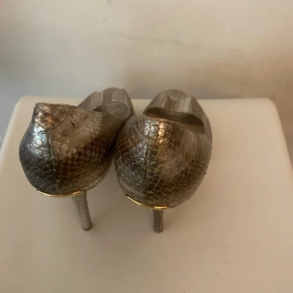 Women’s Dior open toe high heels. Pre owned but still looks good. - Picture 8 of 12